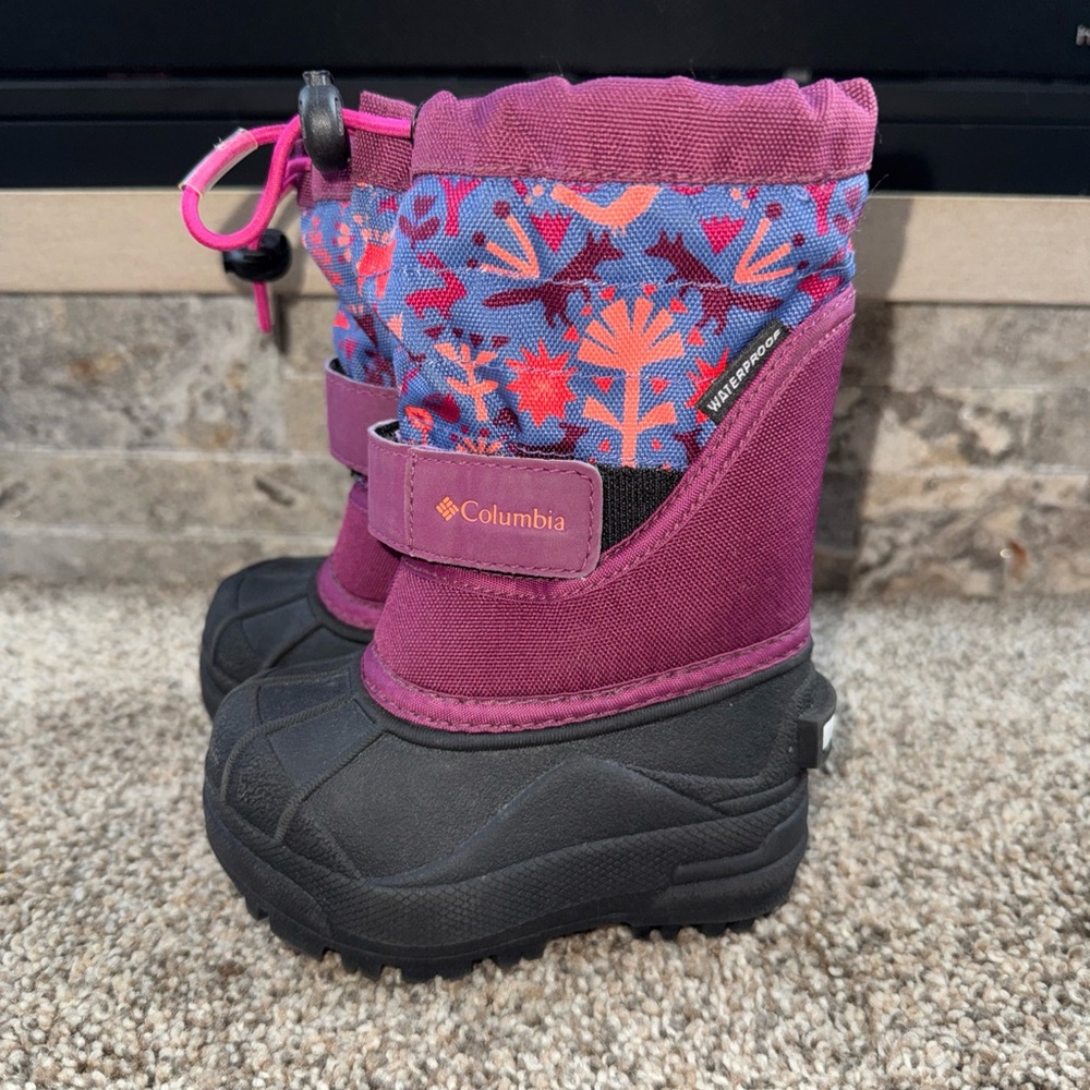 Columbia Baby Girl Size 5 Purple Blue Coral Snow Winter Boots EUC